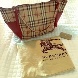 Burberry used once purse